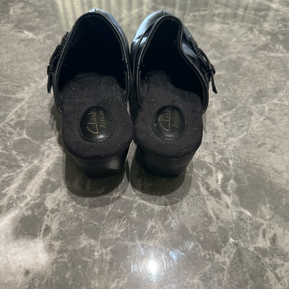 Clarks Artisan Women's Ledella York US SZ 7.5M Studded Leather Heeled Mule Clogs - Picture 5 of 5